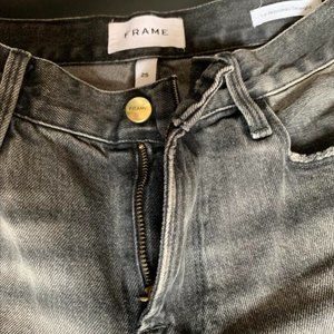 FRAME Le Nouveau Straight jeans